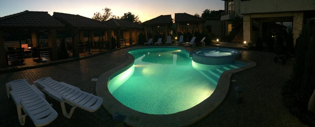 Villa Albizia โอเดสซา ภายนอก รูปภาพ