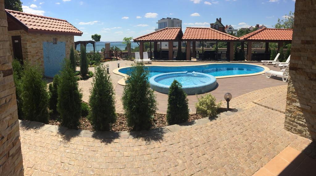 Villa Albizia โอเดสซา ภายนอก รูปภาพ